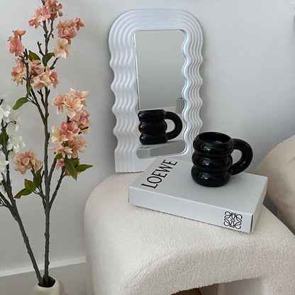 Nordic Mini Wave Mirror (White/Pink)