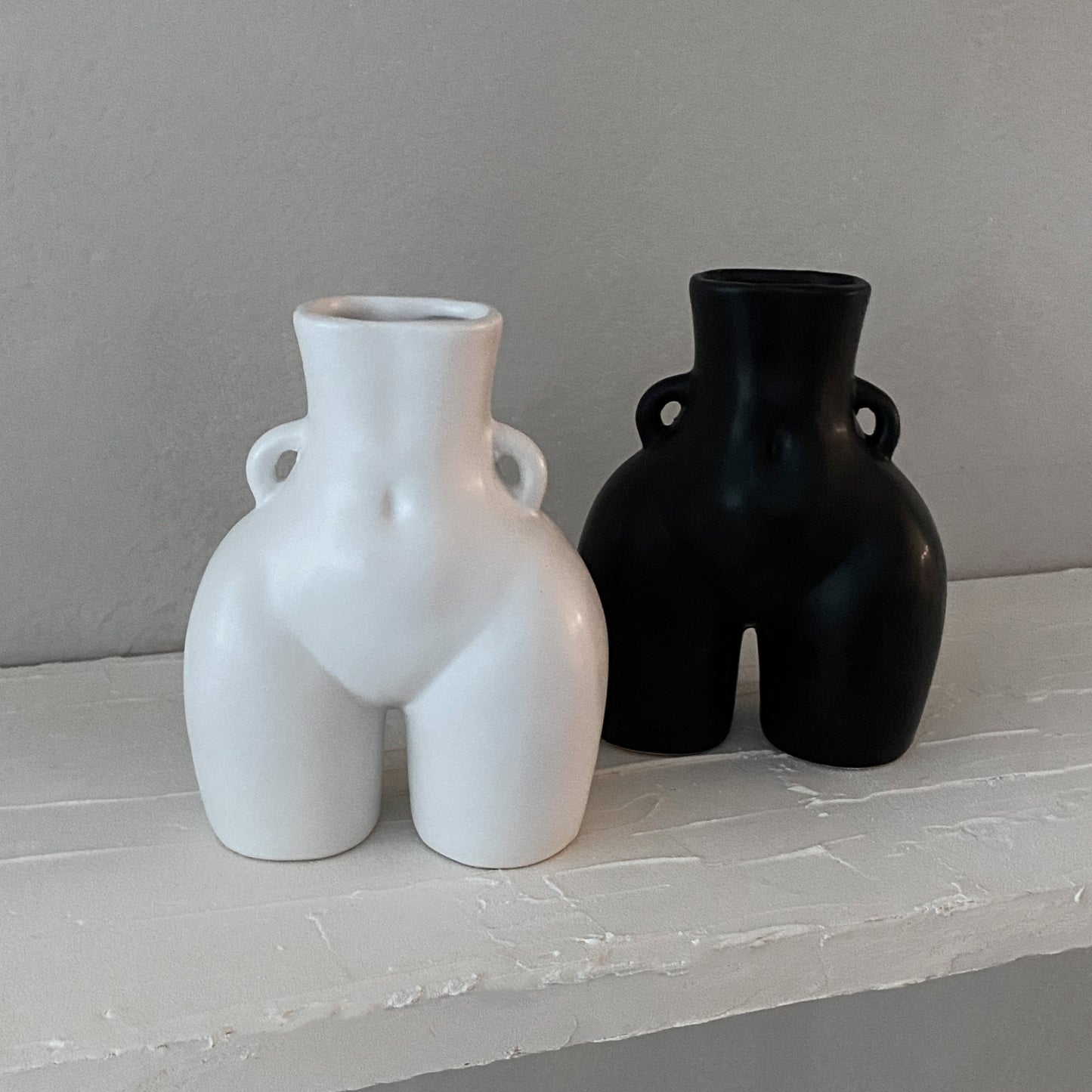 Half Nude Ceramic Vase (Black/Ivory)