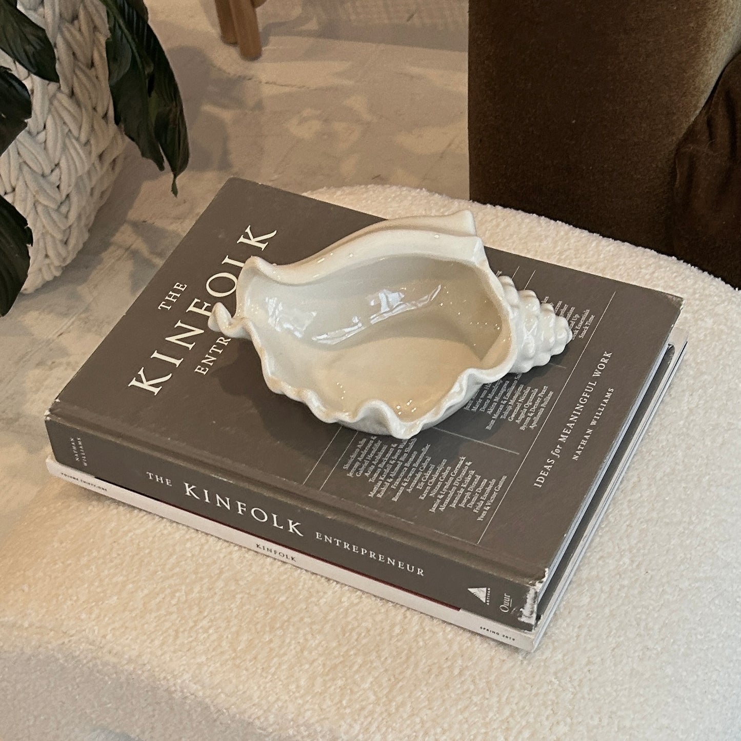 Shell Accessory Tray